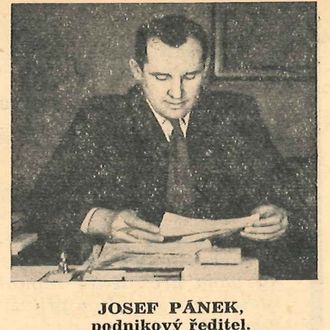 Kliknutím zvětšíte Josef Pánek, ředitel závodu v Řípci
v roce 1951
